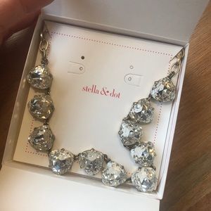 Stella & Dot Somervell Necklace